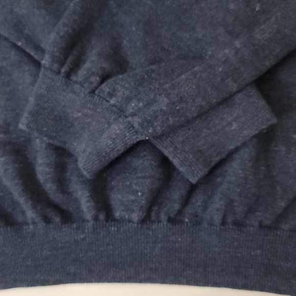 Sweater - Picture 3 of 8